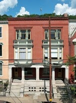 Building Photo - 808 Main St