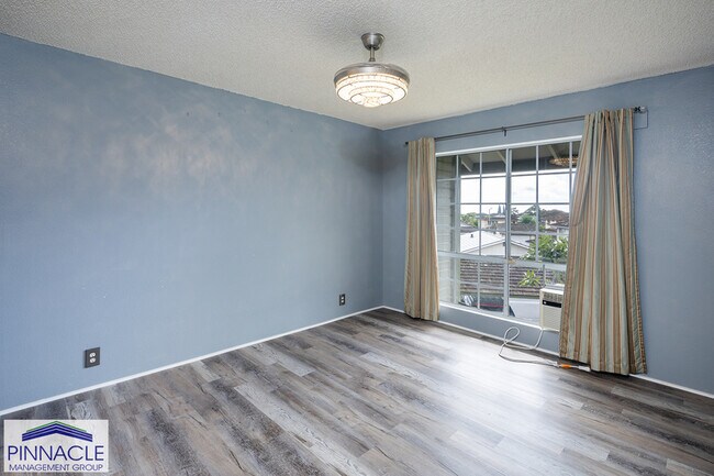 Building Photo - 94-1410 Welina Lp. #X