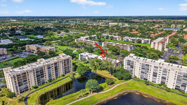 Building Photo - 14375 Strathmore Ln