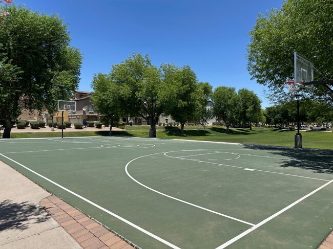 Building Photo - Charming Gilbert Home in Prime Location!
