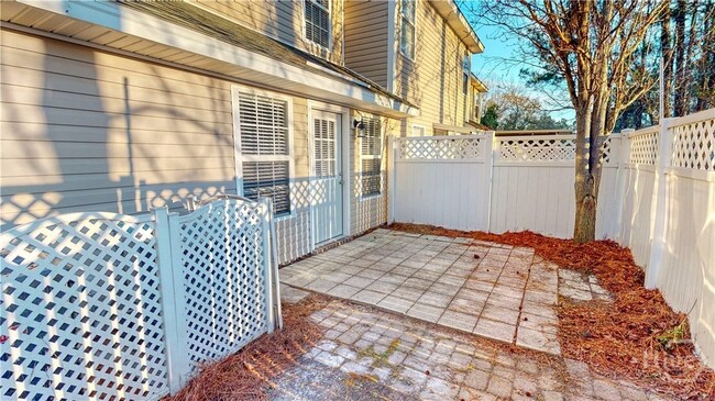 Building Photo - 5018 Winfield Dr