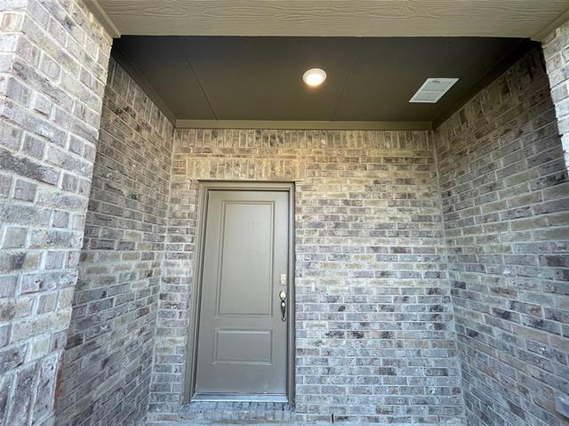 Building Photo - 603 Willow View Way