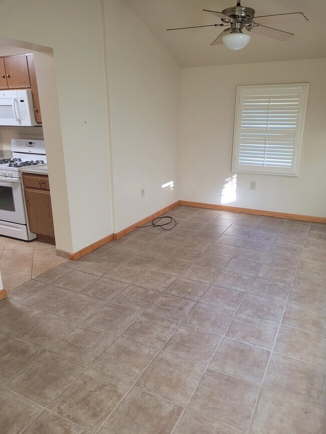 Building Photo - 841 Water St