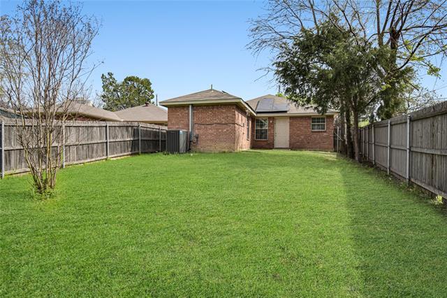 Building Photo - 5711 Arlington Park Dr