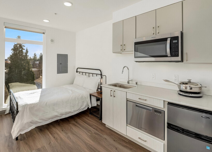 Type V - Fifty-Two Apartments 4710 20th Ave NE