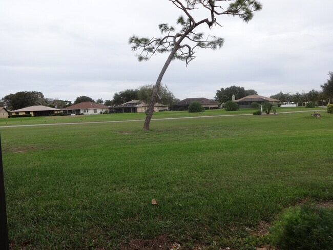 Building Photo - 1211 Capri Isles Blvd