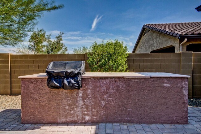 Building Photo - Gorgeous 4 Bed single level home at  Fireside - Norterra