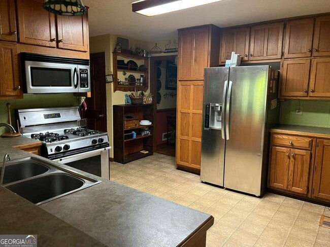 Building Photo - 3582 Thompson Bend