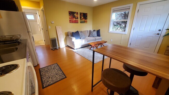 Mobile Kitchen Counter / Desk - 21680 Seacrest Ave NE