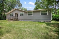 Building Photo - 175 Weeks St