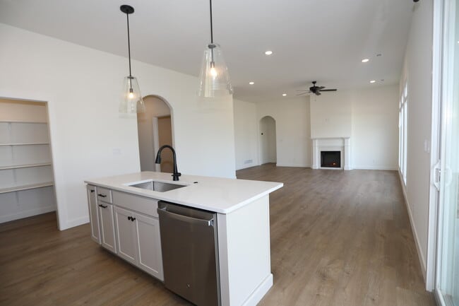 Building Photo - 4609 Chambers Bay Dr