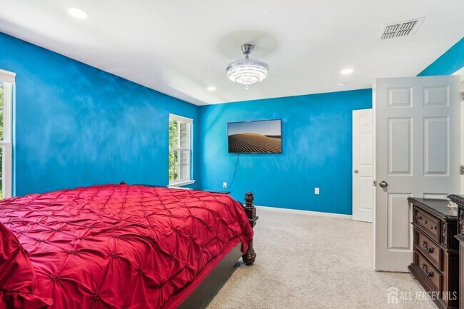 Building Photo - 206 Shields Ct