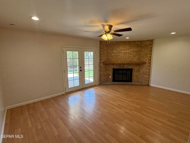 Building Photo - 7201 Armistad Ave