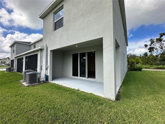 Building Photo - 8813 Milestone Dr