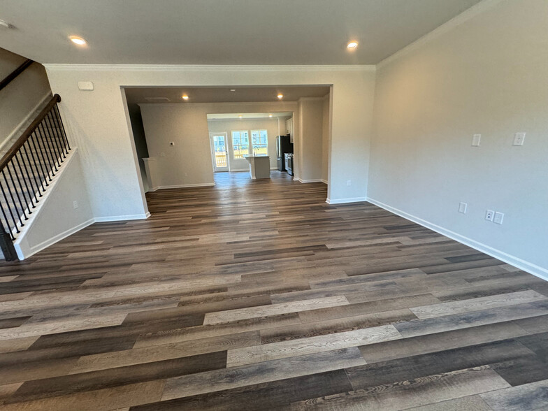 Building Photo - Room in Townhome on Castle Loch Ln