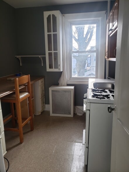 Kitchen - 9036 205th St