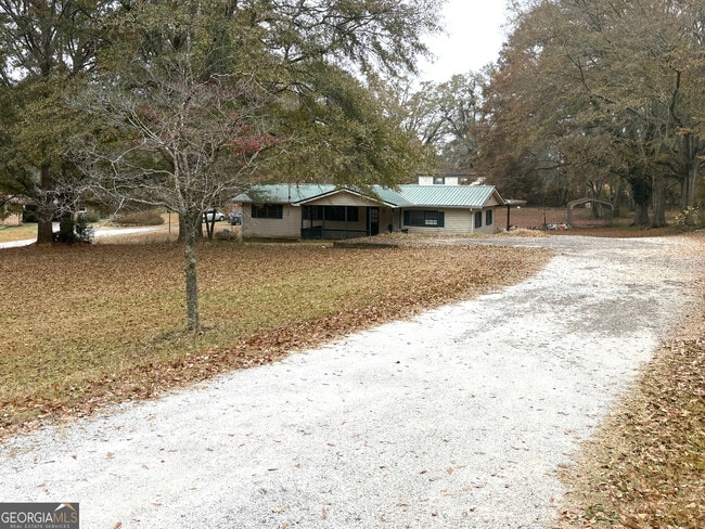 Building Photo - 115 Welcome-To-Arnco