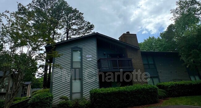 Primary Photo - 5016 Sardis Rd