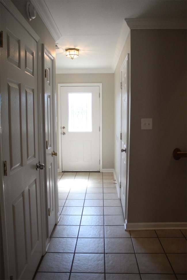 Building Photo - 7638 Emory Cove Way