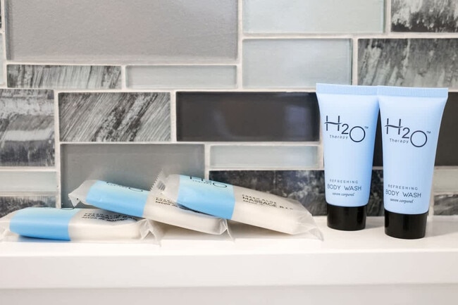 Building Photo - 415 Short St