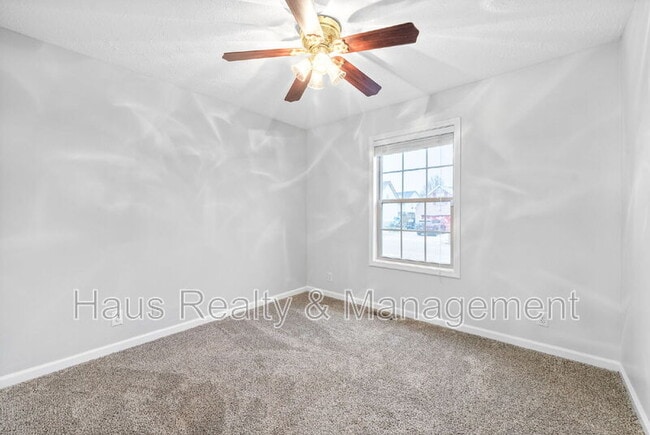 Building Photo - 3257 Veranda Cir