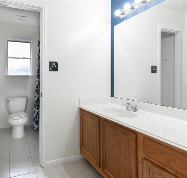 Building Photo - 7231 Brockington Dr