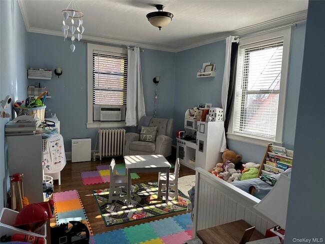 Building Photo - 312 Main St