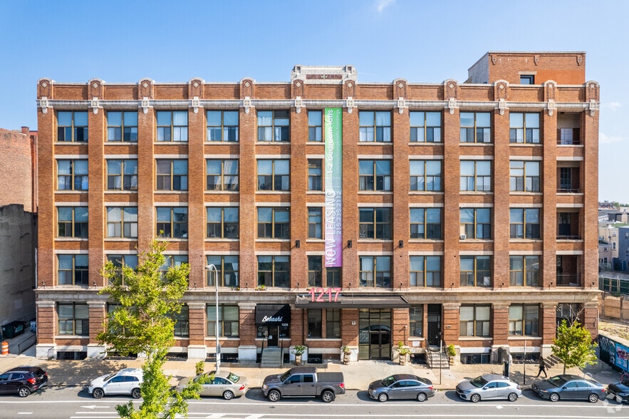 1217 Spring Garden St Philadelphia Pa 19123 Spring Lofts - 1217-1235 Spring Garden St Philadelphia PA 19123