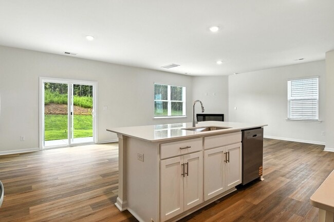 Building Photo - Beautiful New Construction 4 Bed 2.5 Bath ...