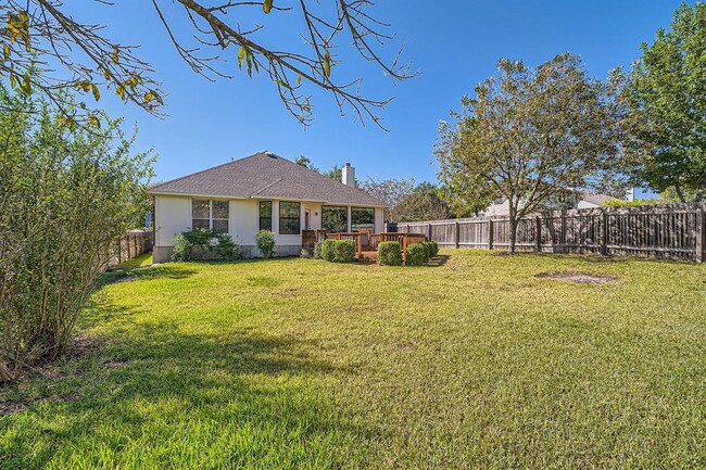 Building Photo - 15013 Doria Dr