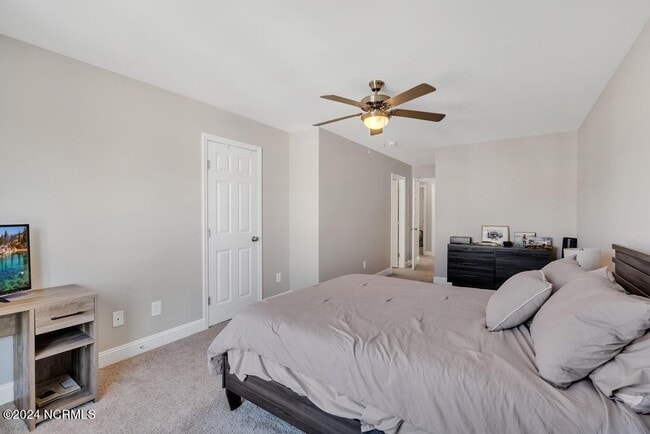 Building Photo - 361 S Stingray Ln