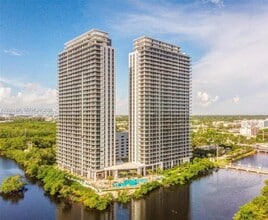 Building Photo - 16385 Biscayne Blvd