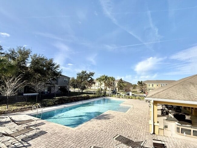 Building Photo - 7031 White Treetop Pl