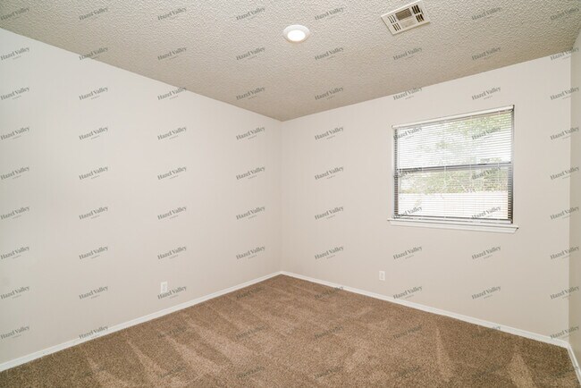 Building Photo - 13761 S Nyssa Ct
