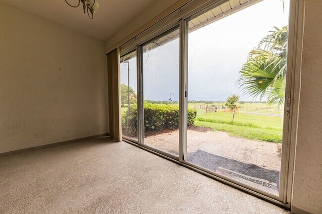 Building Photo - 38 Enclave Dr