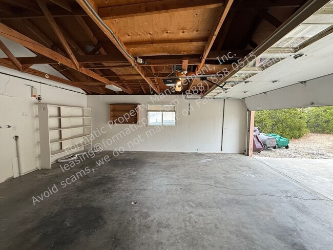 Building Photo - 56612 Kismet Rd