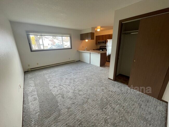 Building Photo - 1345 S 2nd St W