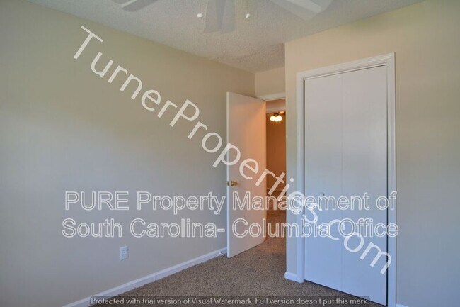 Building Photo - 22A Prices Ct