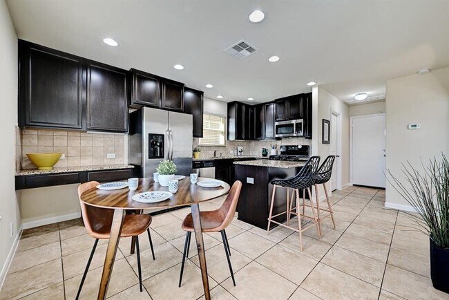 Building Photo - 13513 Piping Plover Dr