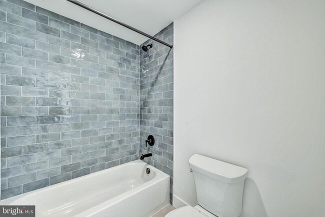 Building Photo - 8179 Bodkin Ave