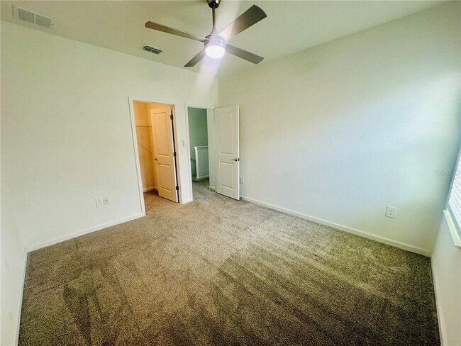 Building Photo - 6452 Sprucepine Ln