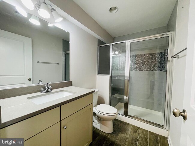 Building Photo - 508 Sourwood Ct