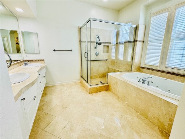 Building Photo - 19 Vernon