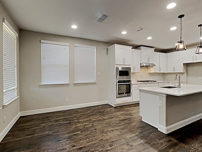 Building Photo - 1004 Indian Grass Ln