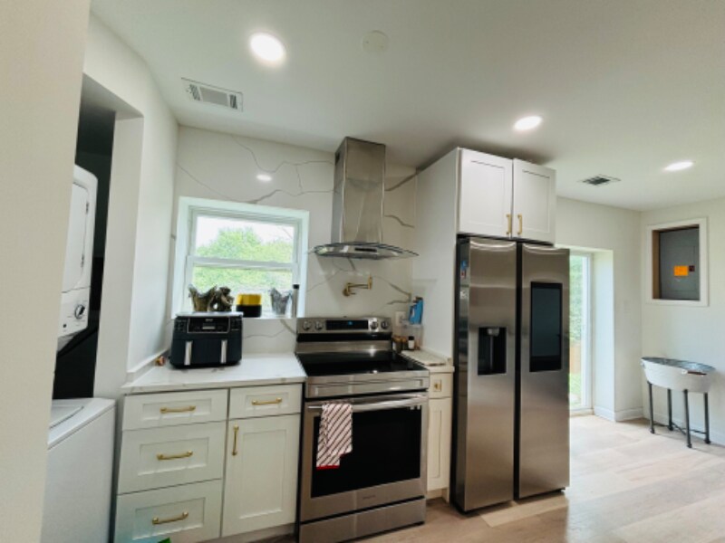 Building Photo - 13355 Jasper Ct