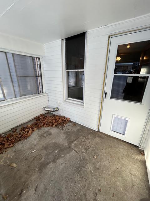 Building Photo - 719 Crescent Ave