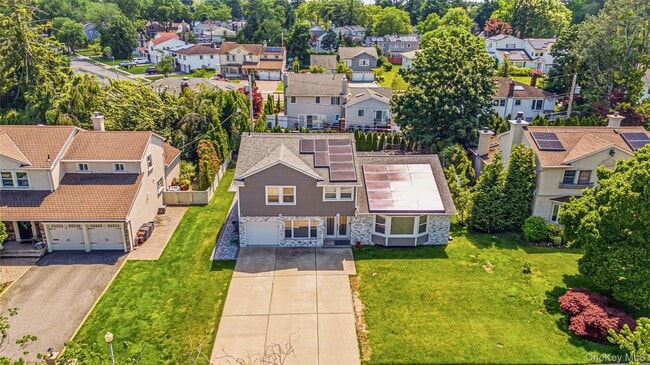 Building Photo - 31 Sutton Hill Ln