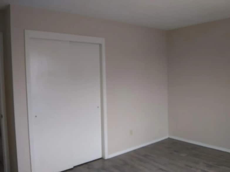 Building Photo - 10305 Johncock Ave SW