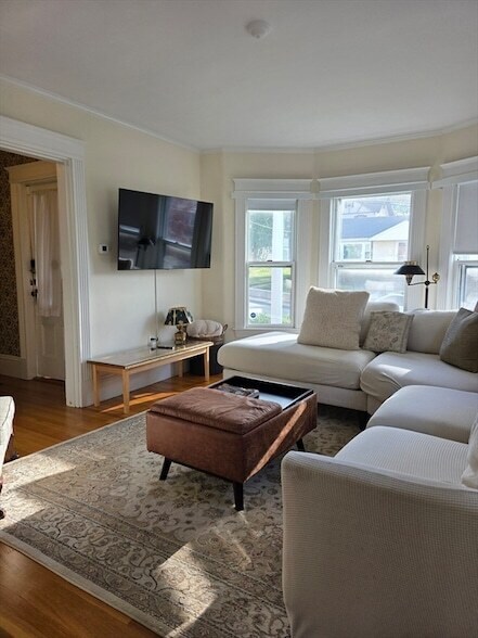 Building Photo - 20 Lebanon St