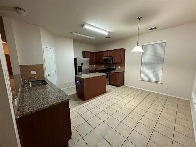 Building Photo - 408 Cypress Hill Dr